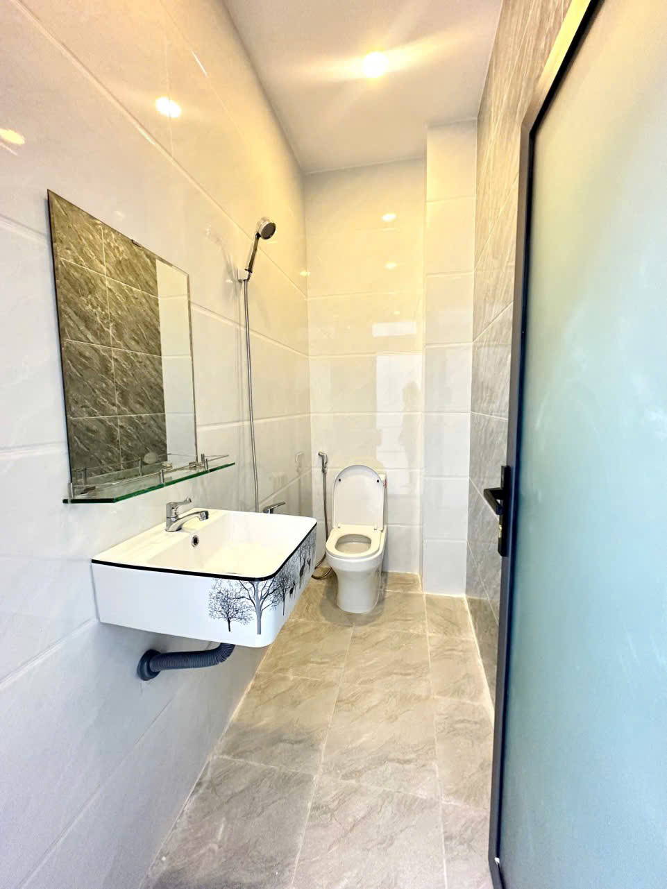BÁN GẤP NHÀ Lê Văn Quới  GIÁ MỀM 6.15 tỷ Bình Tân Hồ Chí Minh <br><br>🏡 Bán nhà HXH đường Lê Văn Quới - Ảnh 4