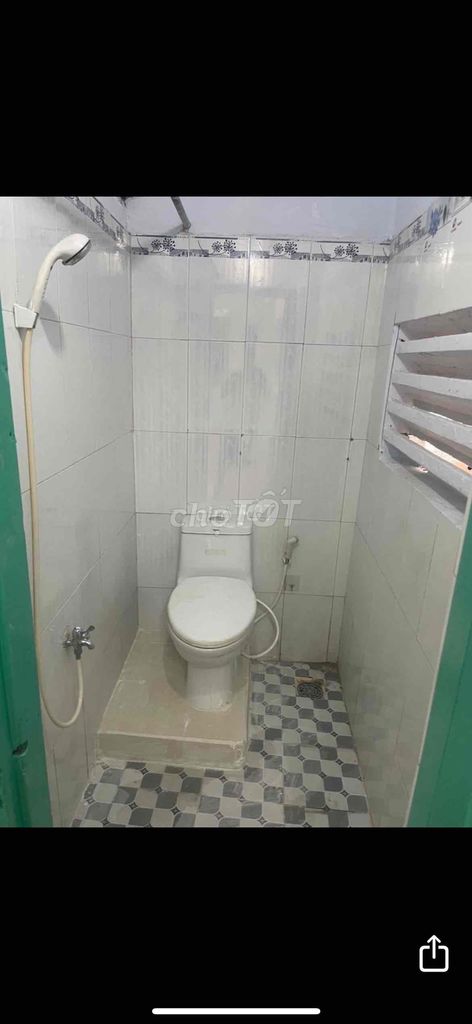 Bán Nhà Mặt Tiền 7 Hộ Ở - Nhà Tập Thể (Bán Tầng 4 + Sân thượng) Mặt Tiền Lê Văn Sỹ, Phường 1, Tân - Ảnh chính