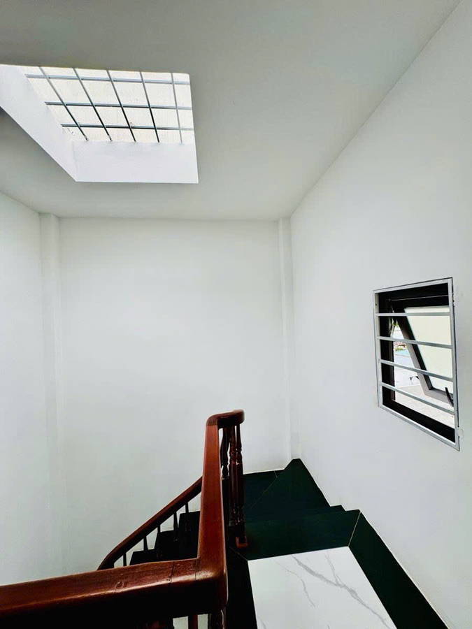 BÁN NHÀ BÙI XƯƠNG TRẠCH 65M2 4TẦNG , SỔ NỞ HẬU , BA GÁC ĐỖ CỬA . - Ảnh 4