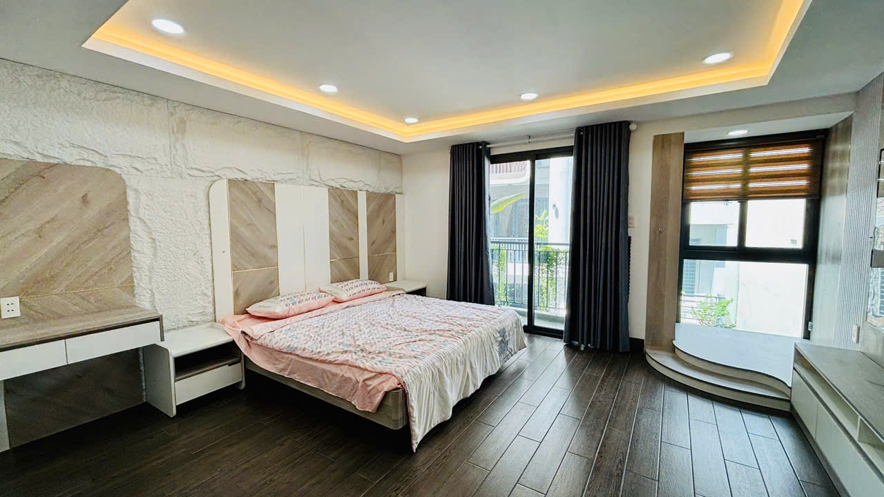 NHÀ ĐẸP GÒ VẤP CHỈ 7TỶ2 5TẦNG THANG MÁY XE HƠI NGỦ NHÀ NGANG GẦN 5M ĐỐI DIỆN EMART PHAN HUY - Ảnh 3