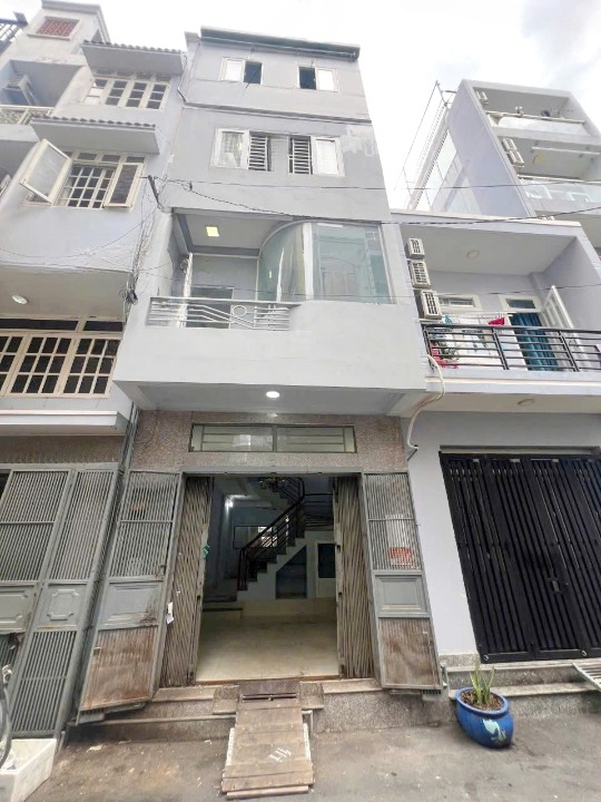 Bán nhà hẻm xe hơi 109 Dương Bá Trạc P1 Quận 8. (Giá 8 tỷ 500tr) - Ảnh chính
