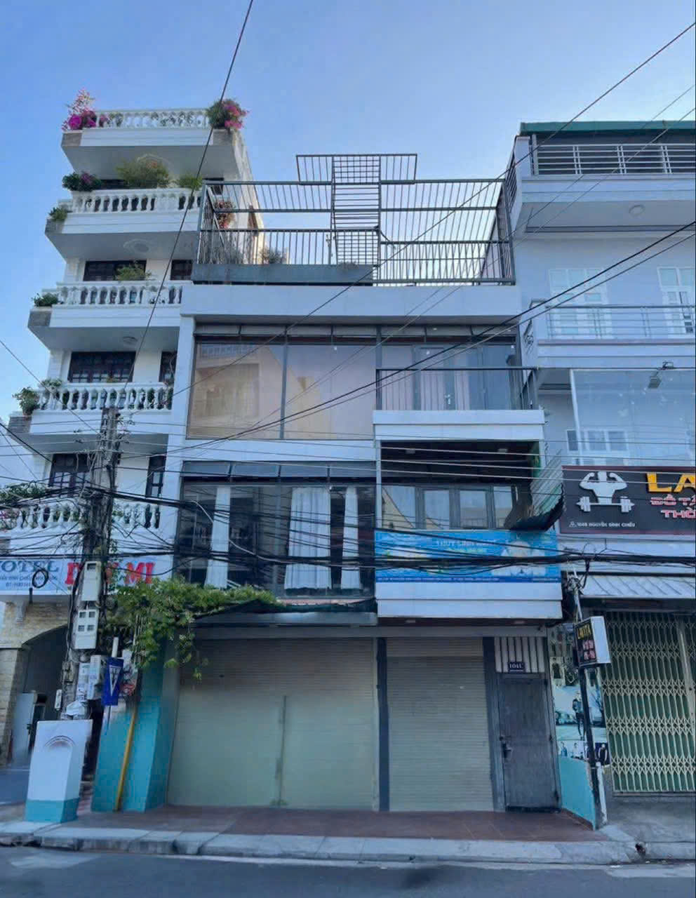 Bán nhà 4 tầng mặt tiền đường Nguyễn Đình Chiểu, Vĩnh Phước, Nha Trang - Ảnh chính