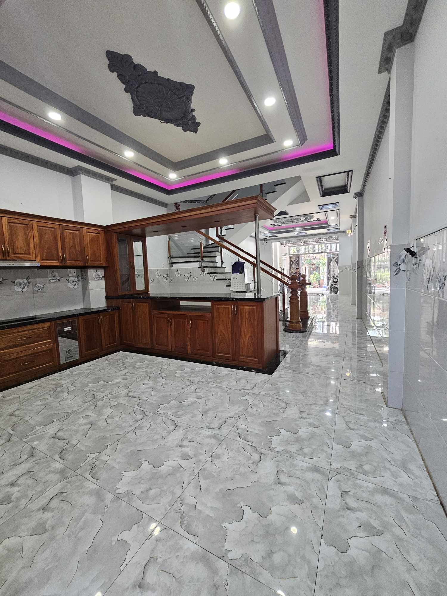 Bán nhà đẹp đường Nguyễn Duy Trinh,Long Trường,Quận 9, nhỉnh 5 tỷ LH Tâm nhà đẹp 0849 131 413 - Ảnh 1