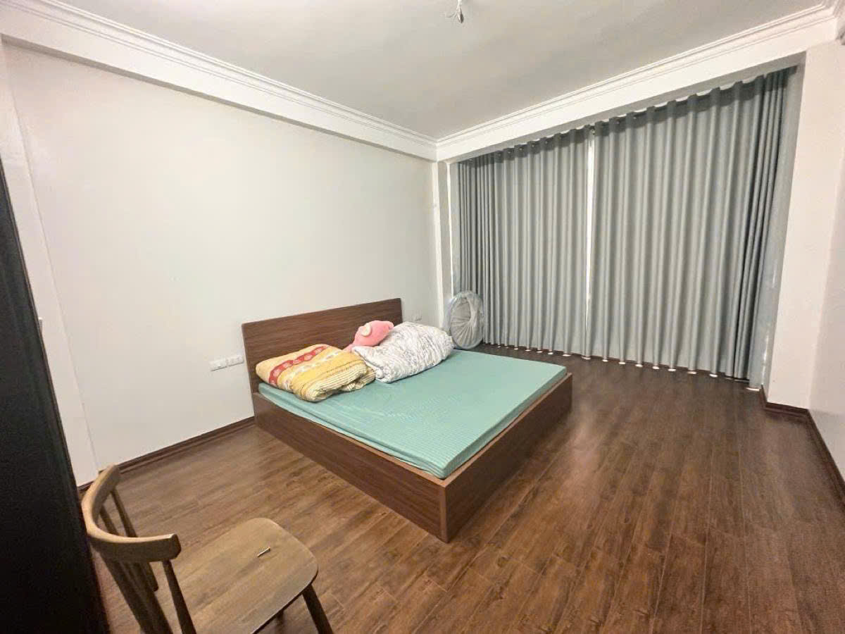 BÁN NHÀ CHÙA HÀ - NGÕ THÔNG Diện tích 42m2 4 tầng mặt tiên 3.9m Giá 12.5 tỷ - Ảnh 1