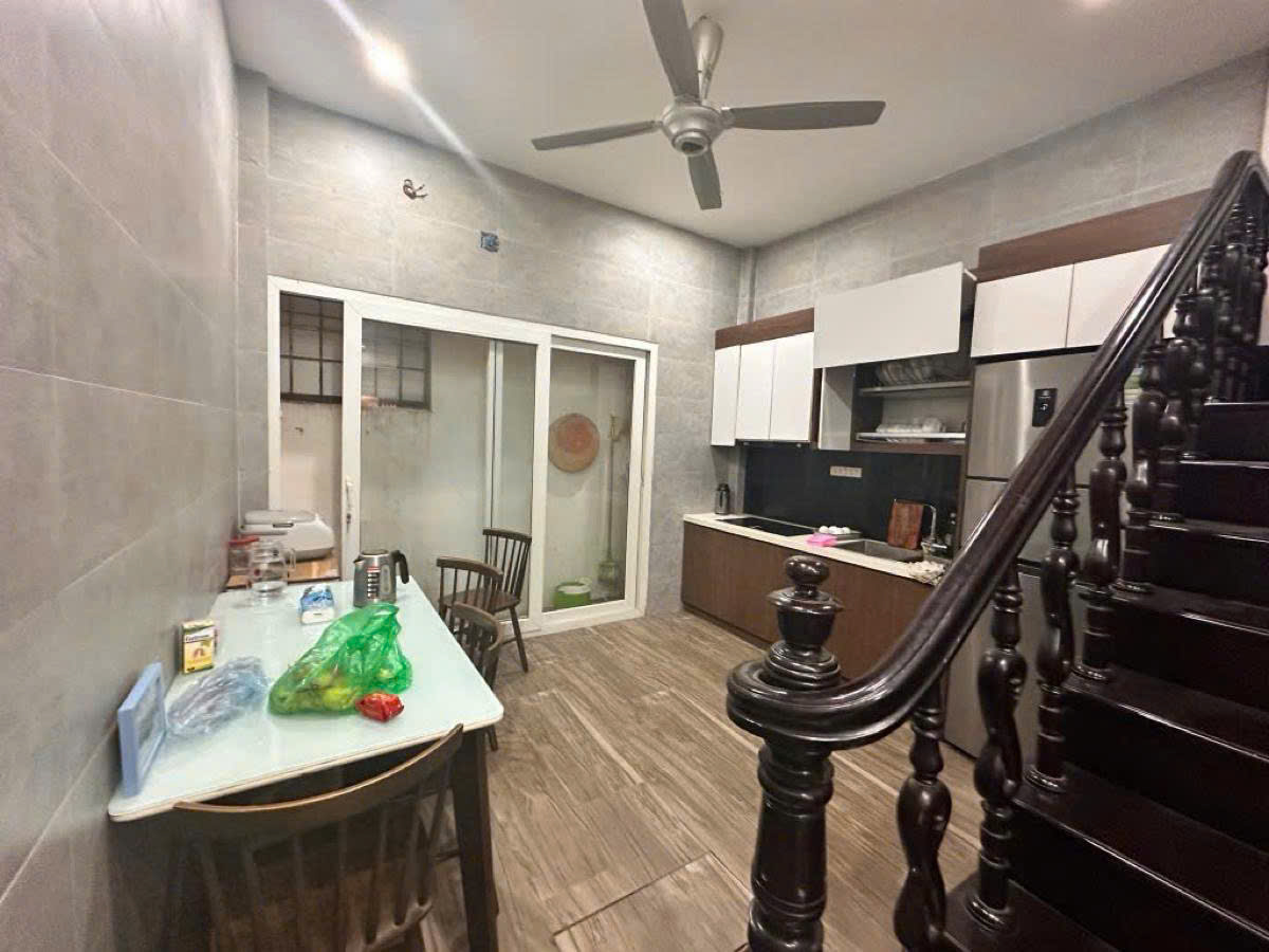 BÁN NHÀ CHÙA HÀ - NGÕ THÔNG Diện tích 42m2 4 tầng mặt tiên 3.9m Giá 12.5 tỷ - Ảnh 3
