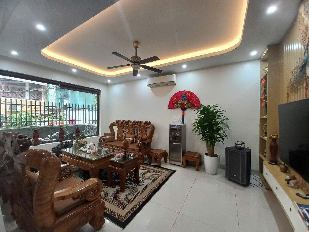 BÁN NHÀ CÀU GIẤY, PHÂN LÔ, ÔTÔ TRÁNH, VỈA HÈ KINH DOANH, DT 61M2, MT 5.1M,  GIÁ 22 TỶ - Ảnh chính