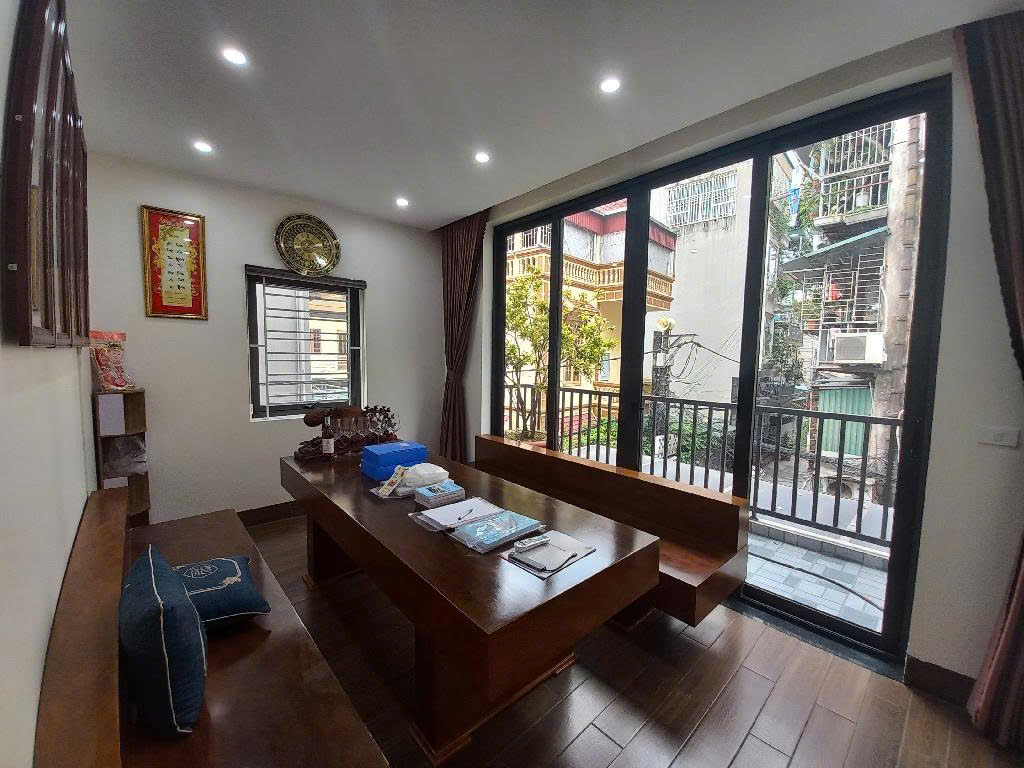 BÁN NHÀ CÀU GIẤY, PHÂN LÔ, ÔTÔ TRÁNH, VỈA HÈ KINH DOANH, DT 61M2, MT 5.1M,  GIÁ 22 TỶ - Ảnh 2