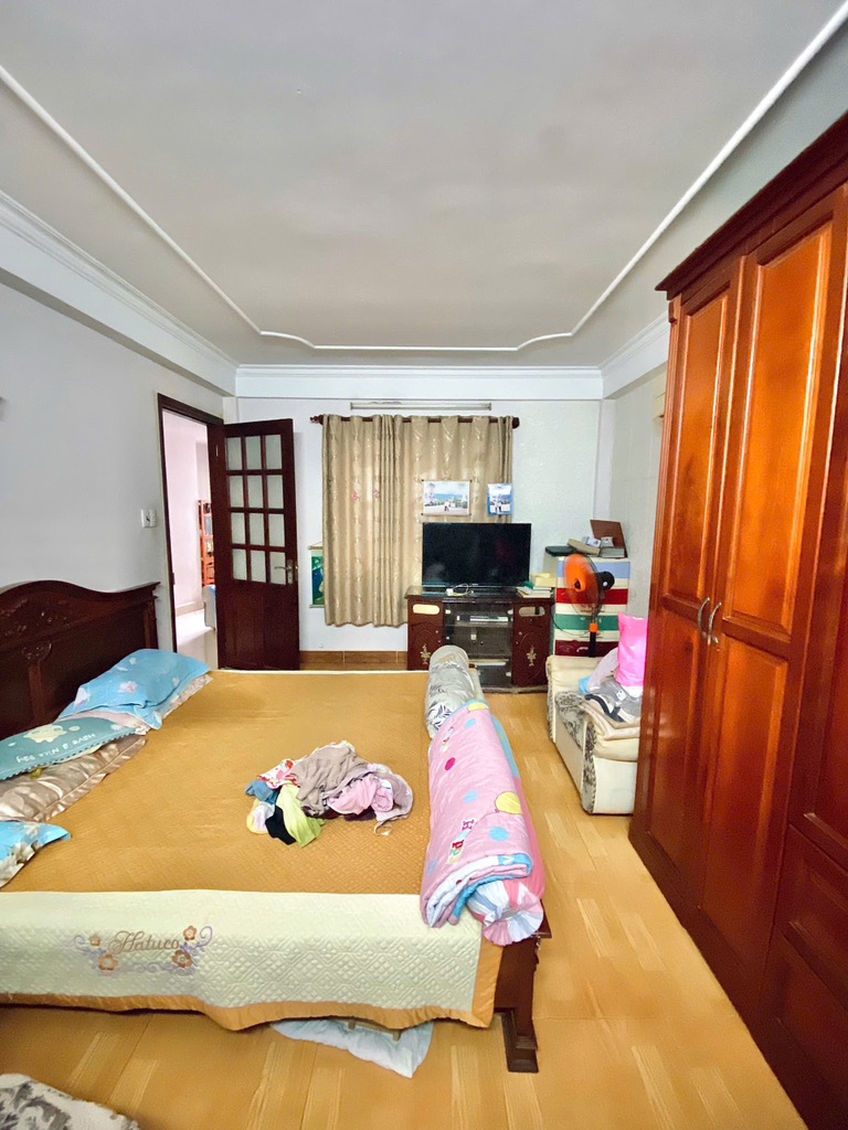 Chính chủ 1 đời - Trung tâm F10 Tân Bình - rộng 65m2 - ngang bề thế - 6.5m - 4 tầng đúc. - Ảnh 2