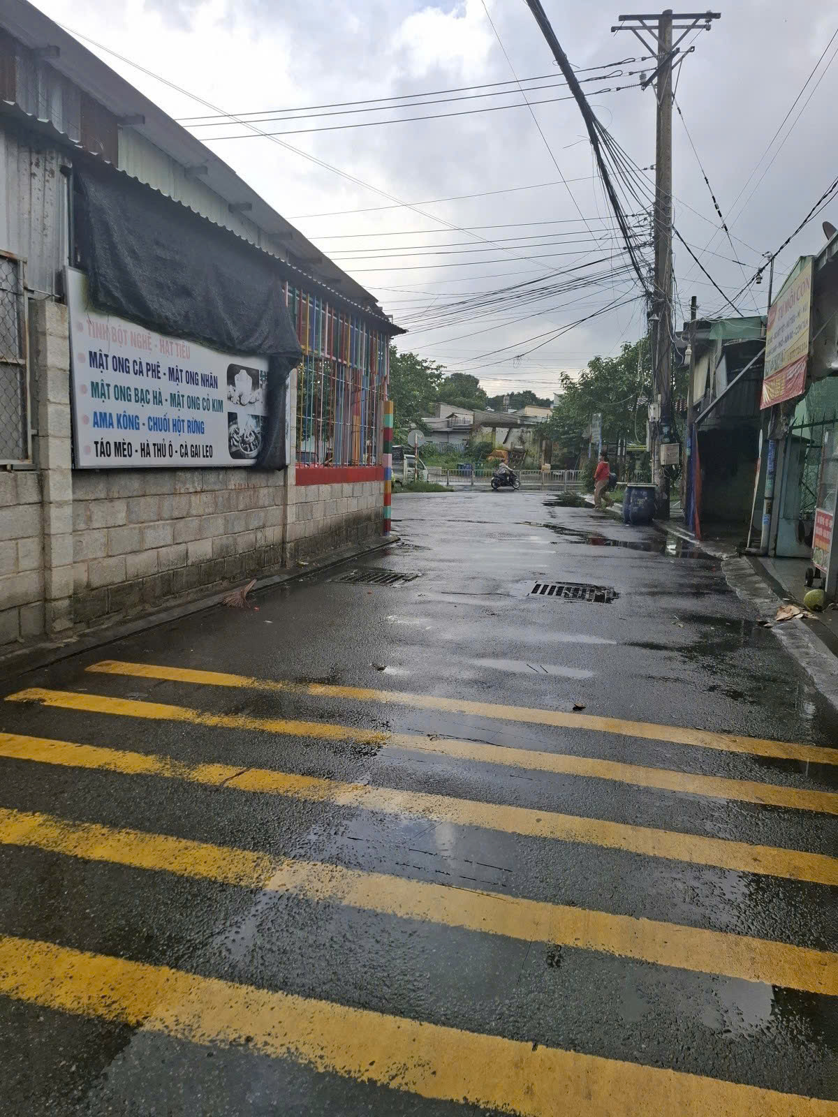Bán đất Đông Hòa 100m2 ngang đẹp 6,3m,đường xe hơi,Sổ Hồng Riêng vuông vức - Ảnh chính