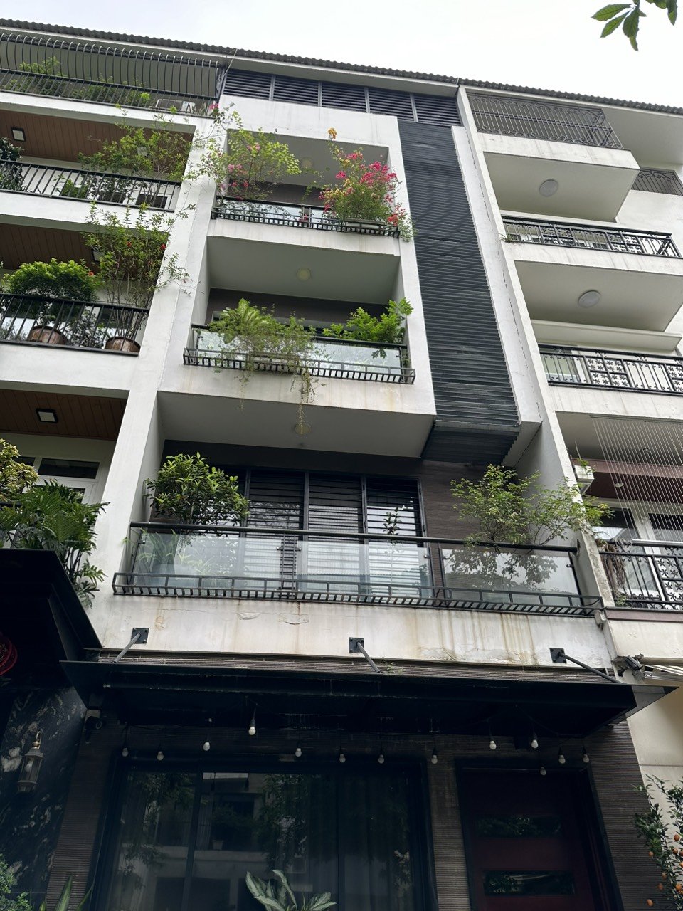 BÁN NHÀ NGUYỄN VĂN NGỌC- LIỄU GIAI- BA ĐÌNH- VỈA HÈ- Ô TÔ TRÁNH - 55M2 - 6 TẦNG THANG MÁY - 26.5 TỶ - Ảnh 3