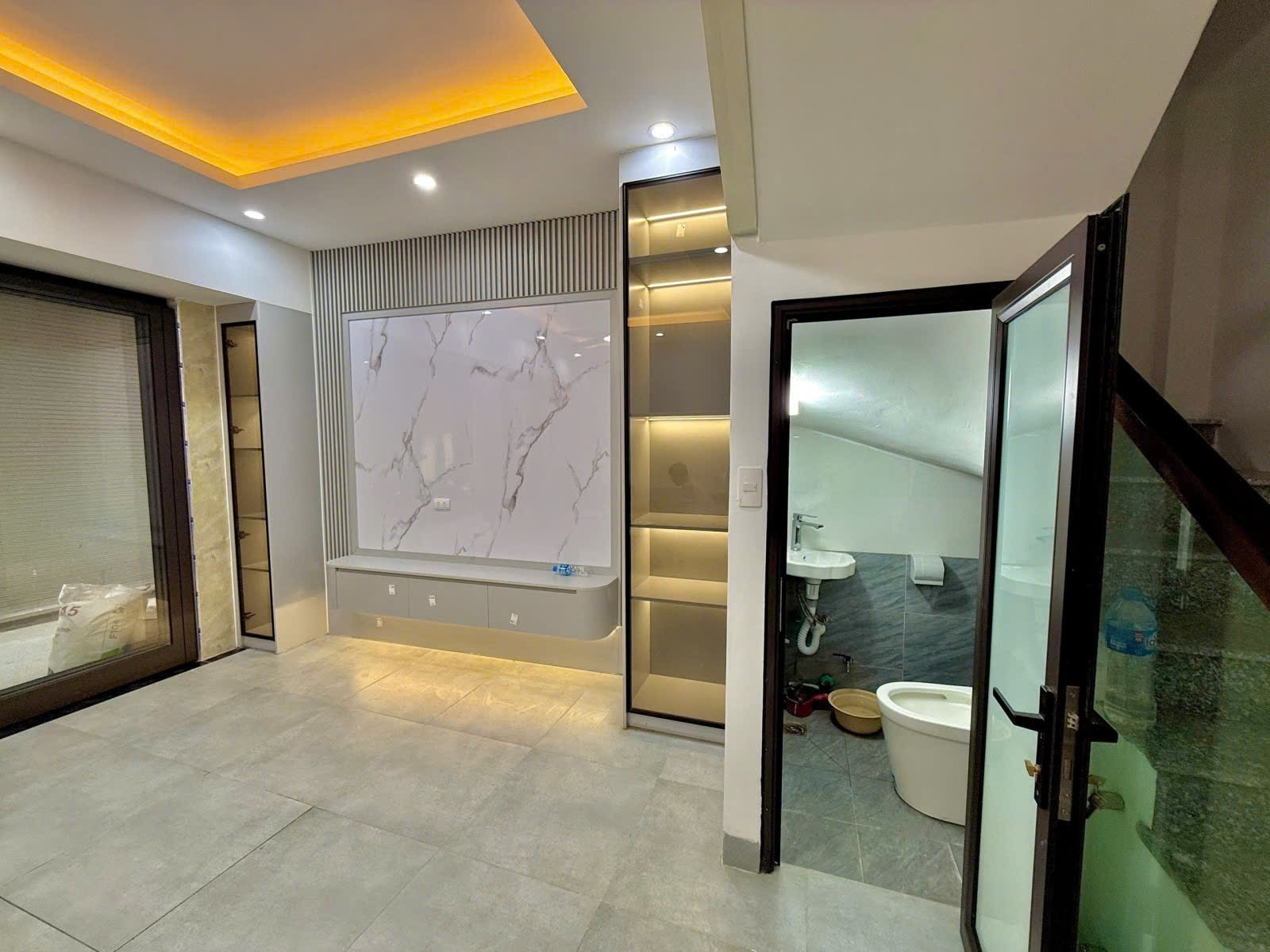BÁN NHÀ QUAN NHÂN – NHÂN CHÍNH – 35M2 –5 TẦNG – MẶT TIỀN 6M – GIÁ 6.5 tỷ lh 0975124520 - Ảnh 1