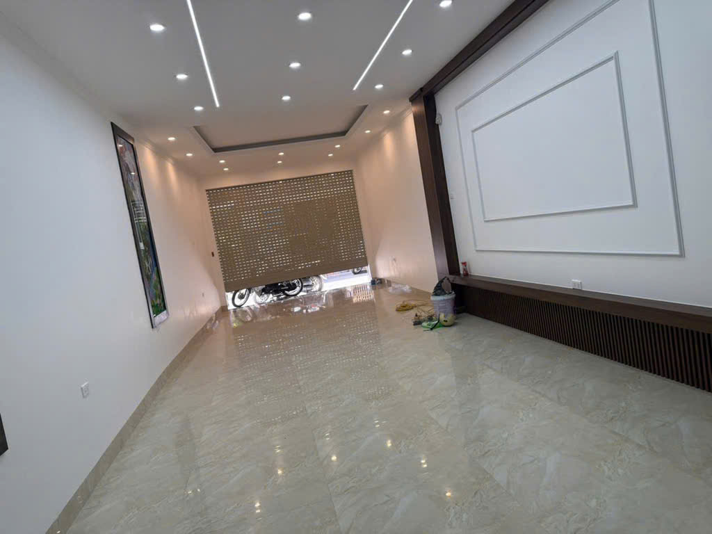 BÁN GẤP NHÀ MẶT PHỐ BỒ ĐỀ 72M, 6T, MT4M, THANG MÁY, NỞ HẬU, DÒNG TIỀN SIÊU LỢI NHUẬN. - Ảnh 4
