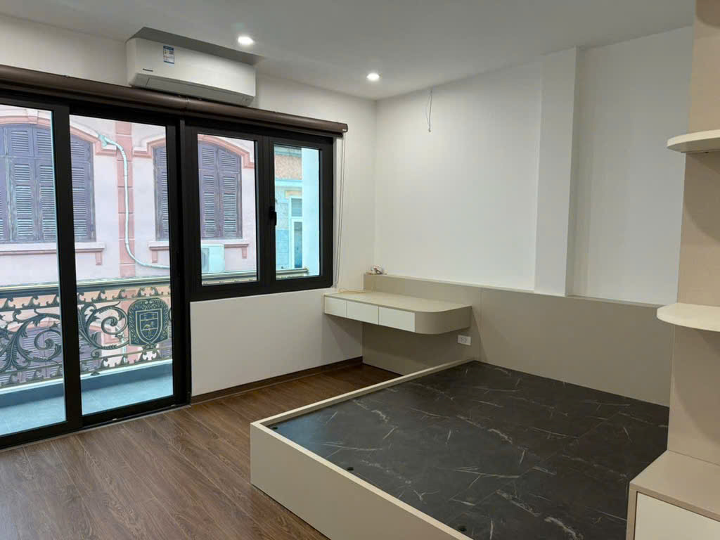 BÁN GẤP NHÀ MẶT PHỐ LÂM HẠ 72M, 6T, MT4M, THANG MÁY, NỞ HẬU, DÒNG TIỀN SIÊU LỢI NHUẬN. - Ảnh 1