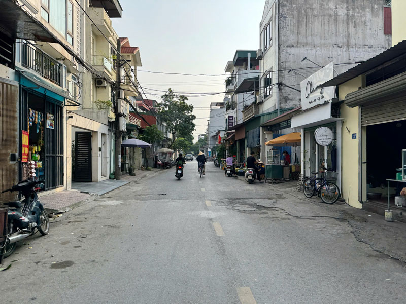 Bán 135m2 đất hai mặt đường tại ngõ 80 Hoa Lâm, Việt Hưng – Tiềm năng kinh doanh vô hạn, gần Big C - Ảnh 2