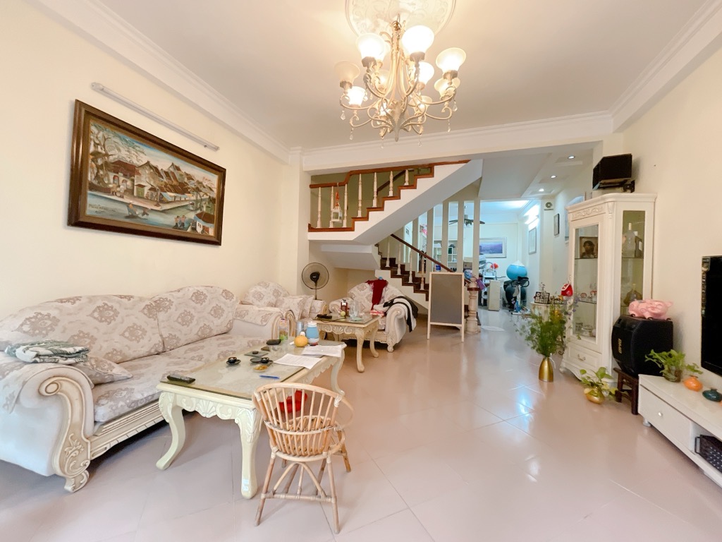 Bán nhà Xuân Đỉnh 38 m 5 tầng 9,2 tỷ - Ảnh chính