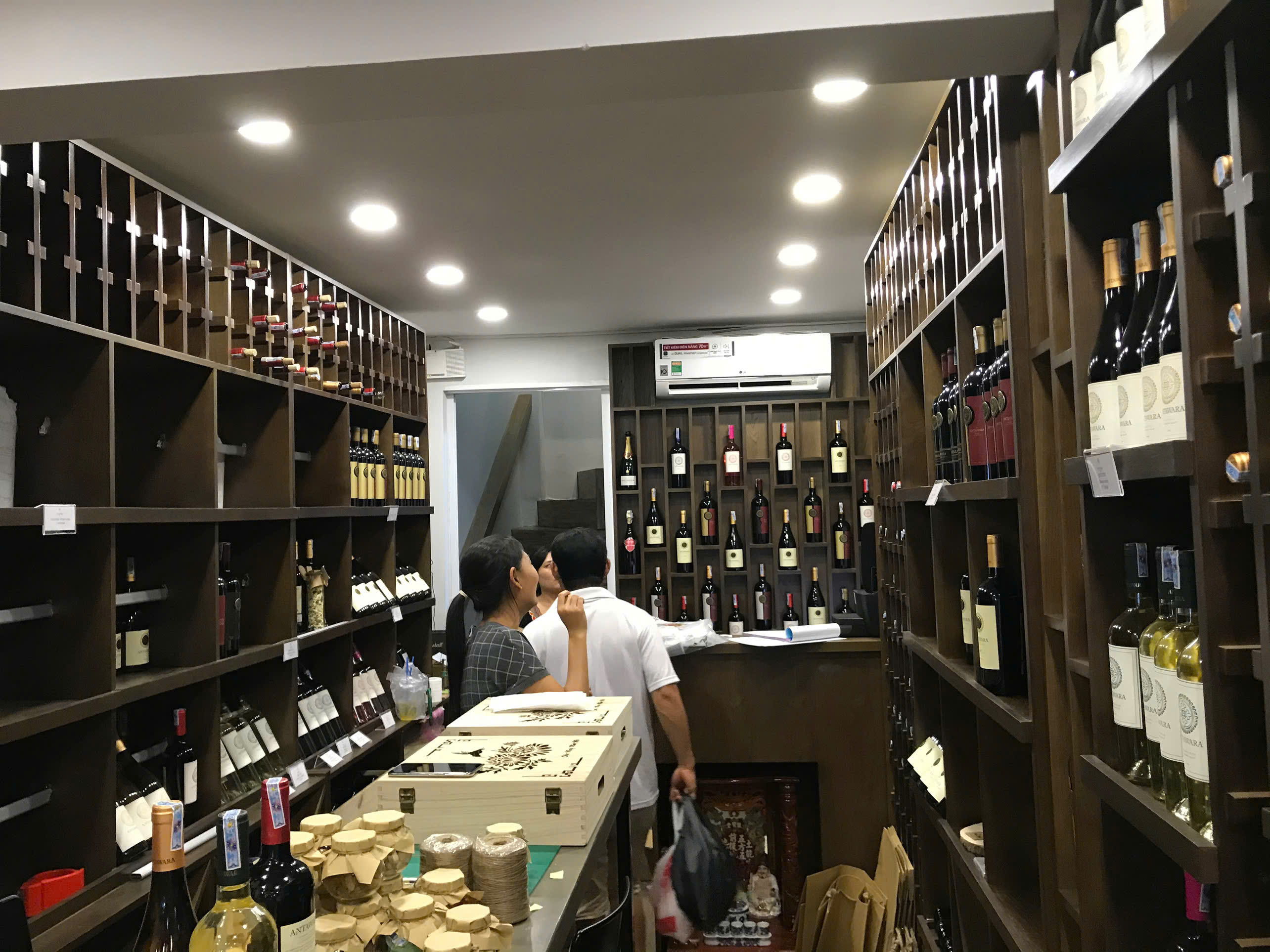 ► CHÍNH CHỦ CHO THUÊ NHÀ NGUYÊN CĂN 2 MẶT TIỀN - NGAY BÙNG BINH DÂN CHỦ, QUẬN 3 - Ảnh 2