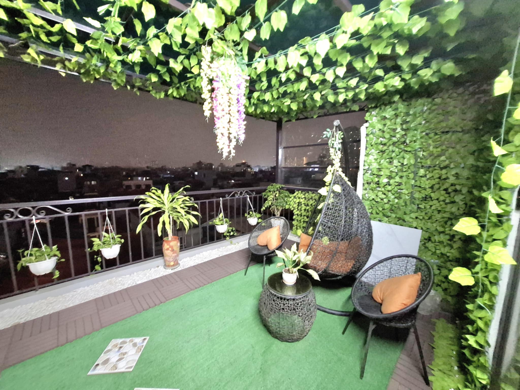 Vương Thừa Vũ 7 tầng thang máy lên thiên đường, siêu phẩm khuấy động dòng tiền - Ảnh chính