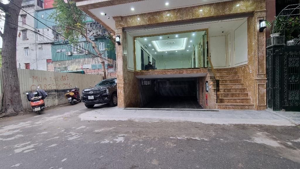 (Tin thật 100%) Bán Apartment lô góc 110m2 x 20CH tại Hoàng Quốc Việt - Ô tô tránh - DT 2,6 tỷ/năm - Ảnh chính