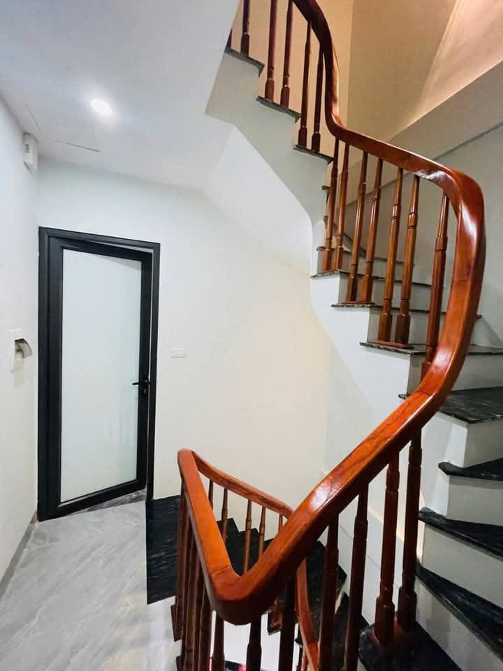 BánNgôi Nhà Đẹp Ô TÔ Đỗ Gần, Nhỉnh 5 Tỷ – Ở Đại Mỗ Alo 0972.078.667 - Ảnh 2