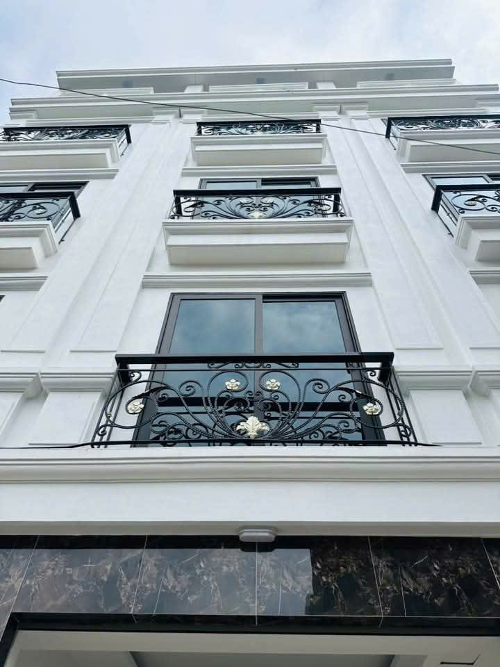 BánNgôi Nhà Đẹp Ô TÔ Đỗ Gần, Nhỉnh 5 Tỷ – Ở Đại Mỗ Alo 0972.078.667 - Ảnh chính
