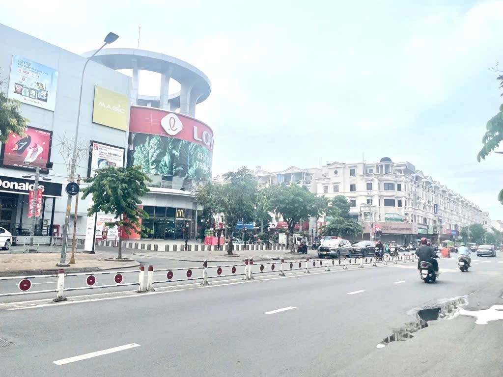 MT Đặng Vũ Hỷ gần Nguyễn Văn Thoại vị trí rất đẹp rất thích hợp xây căn hộ, khách sạn - Ảnh chính