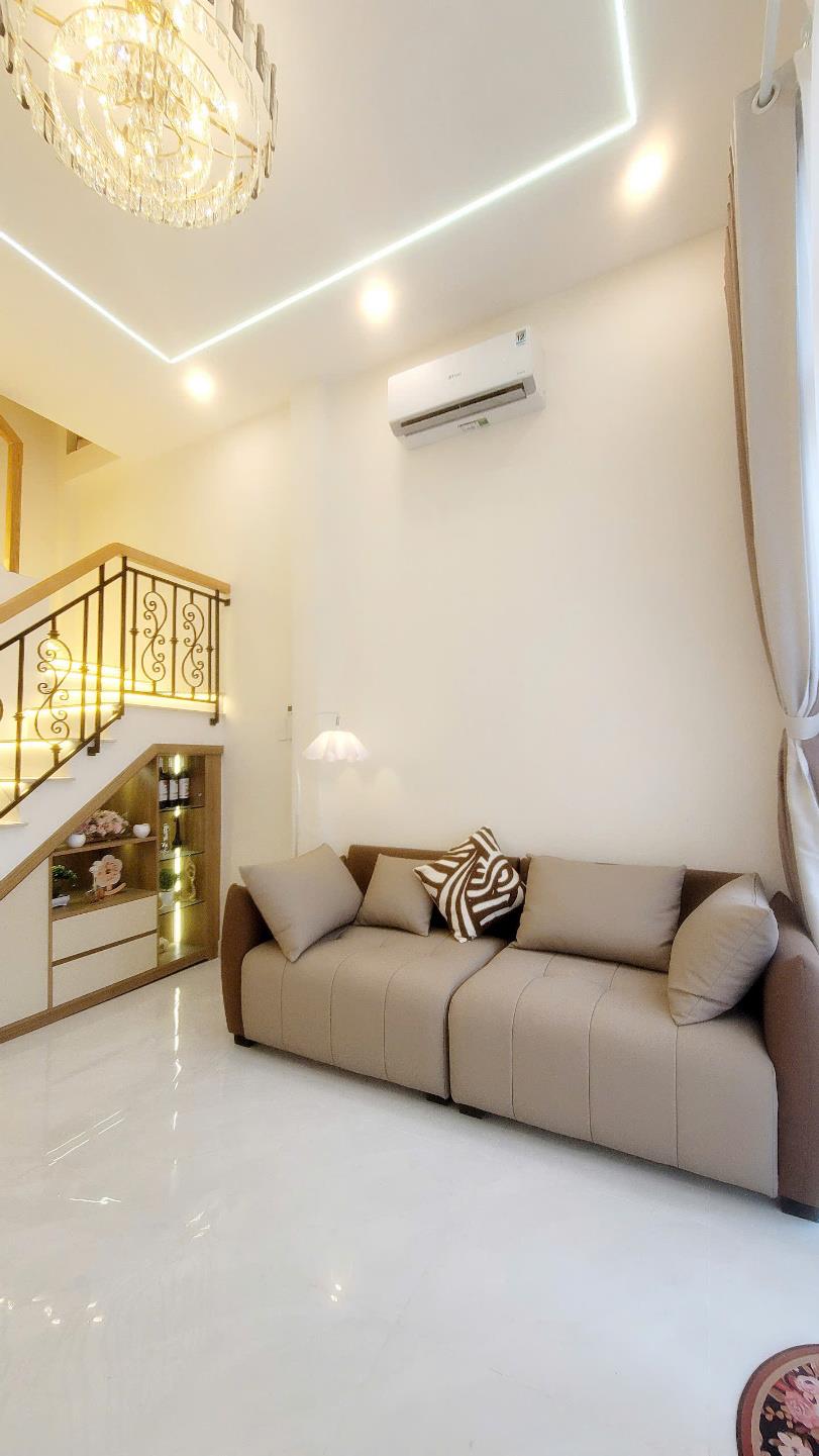 **Bán nhà hẻm 36 Yên Thế, phường 2, Tân Bình; (4x27) phù hợp xây CHDV - Ảnh 1