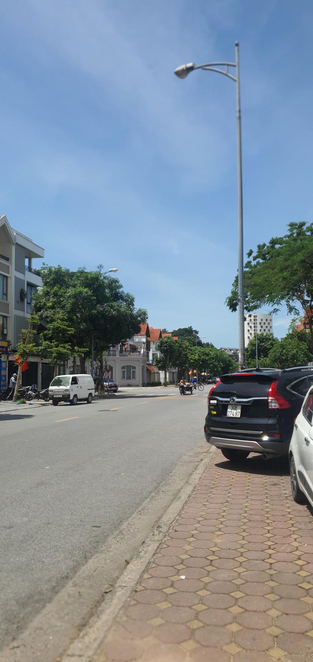 NHÀ VƯỜN 38 tỷ 120m MẶT PHỐ BÙI THIỆN NGỘ,KINH DOANH ĐỈNH,LONG BIÊN HÀ NỘI - Ảnh 1