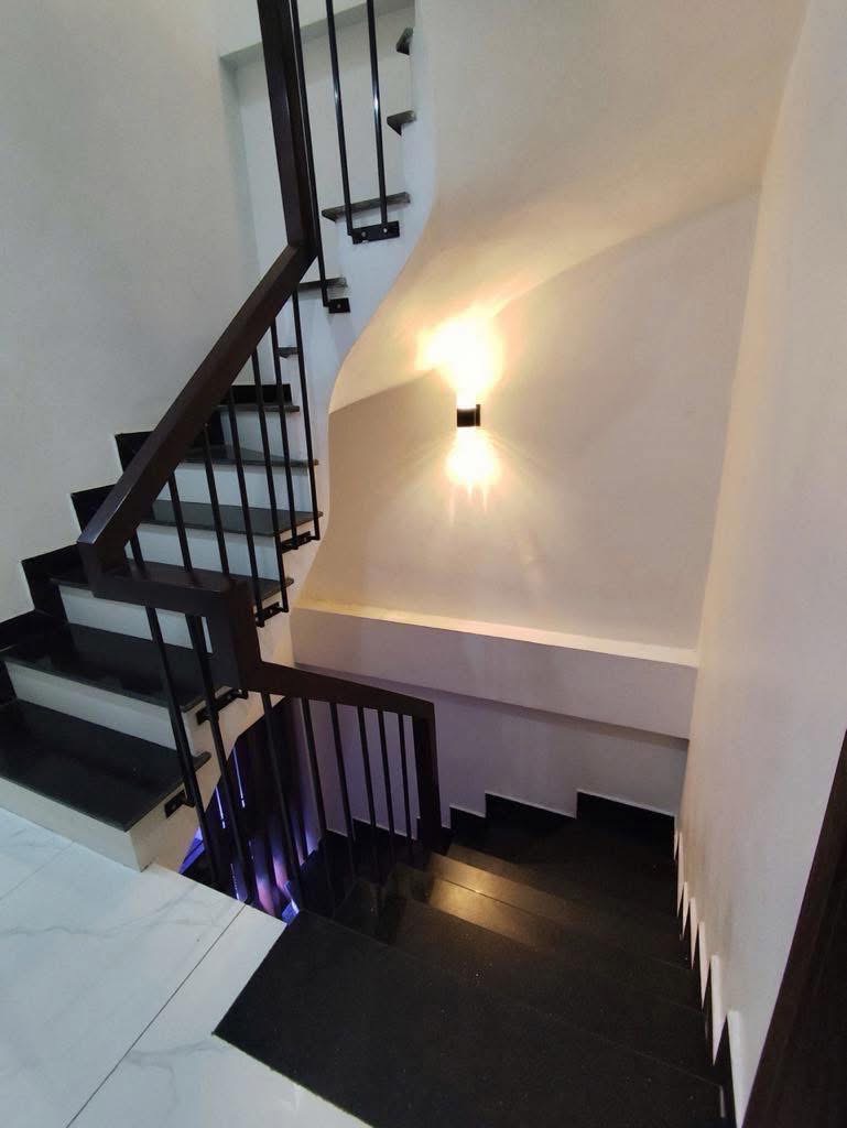 Bán nhà Cầu Diễn, Nội thất lung linh, 36m2, Giá nhỉnh 5 tỷ - Ảnh 1