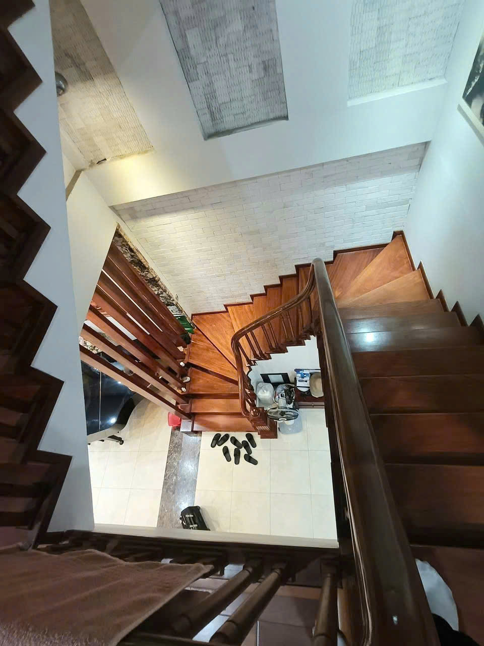 Bán nhà phố Lê Trọng Tấn 90m2, mặt tiền 5m, 4 tầng cực chất 3 ô tô tránh đỗ giá 27 tỷ - Ảnh 3