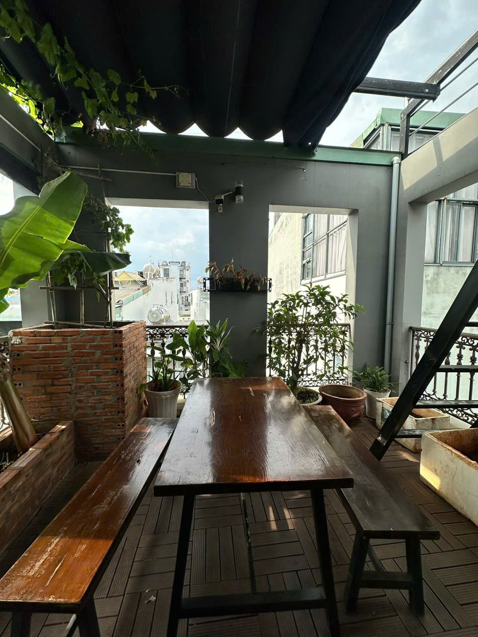 Nhà Nơ Trang Long - 2 MT 6m-116m2 - 5 tầng - 5,1 x24m - 7 PN - đang làm VP công ty và ở - 14.5 tỷ - Ảnh 1