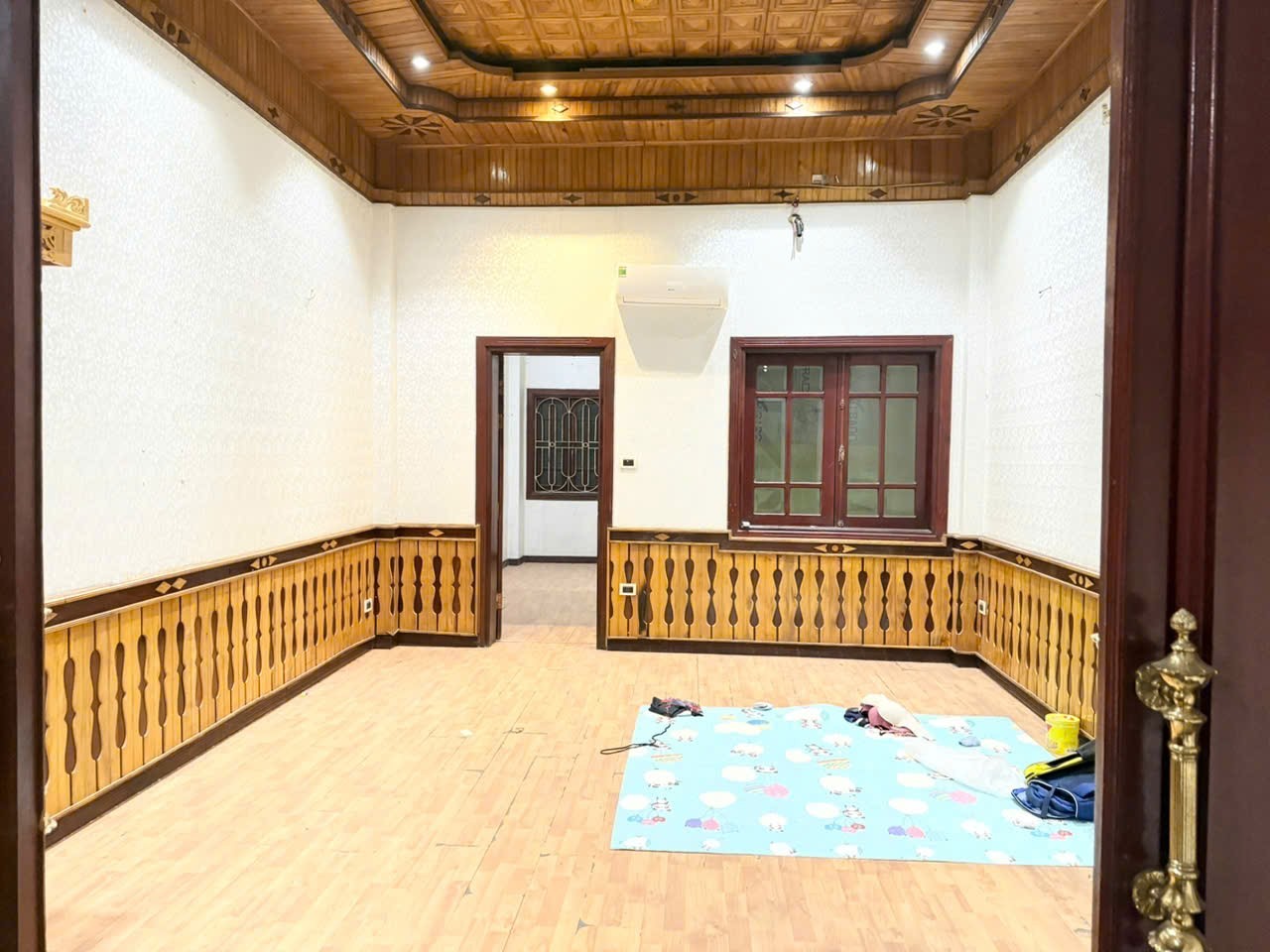 BÁN NHÀ MẶT PHỐ NGUYỄN VĂN CỪ - LONG BIÊN - Ảnh 2