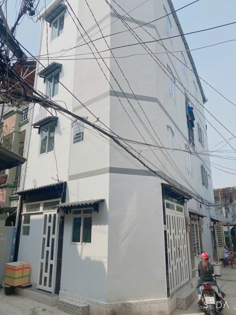 QUẬN 7 - NHÀ 4 TẦNG GIÁ CHỈ 2 tỷ 1- CHO THUÊ 1 tháng 8 TRIỆU - Ảnh chính