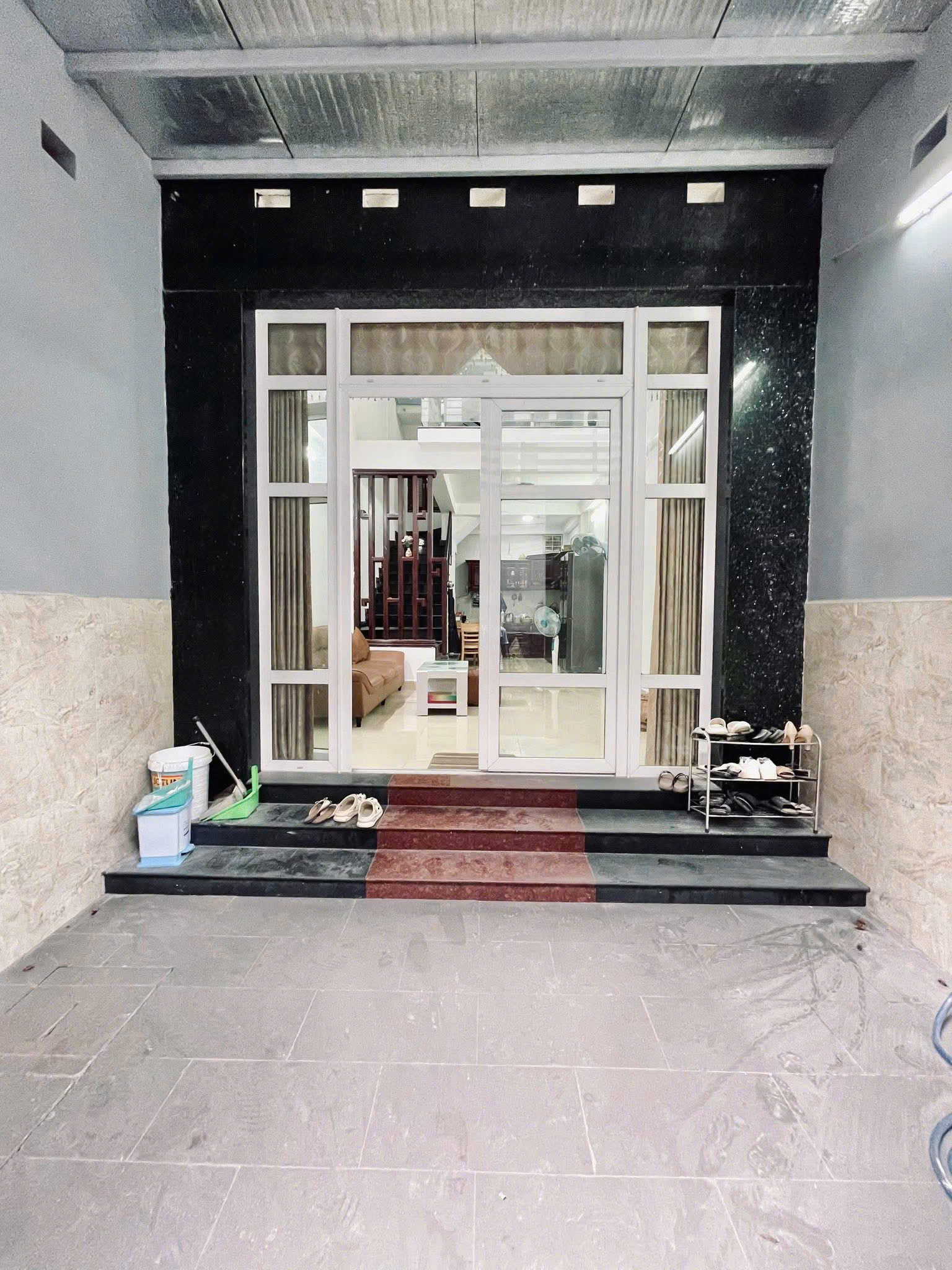 Chỉ 5.9 tỷ- NHÀ ĐẸP QUANG TRUNG-4x13-4 tầng BTCT-CN đủ - Ảnh 1