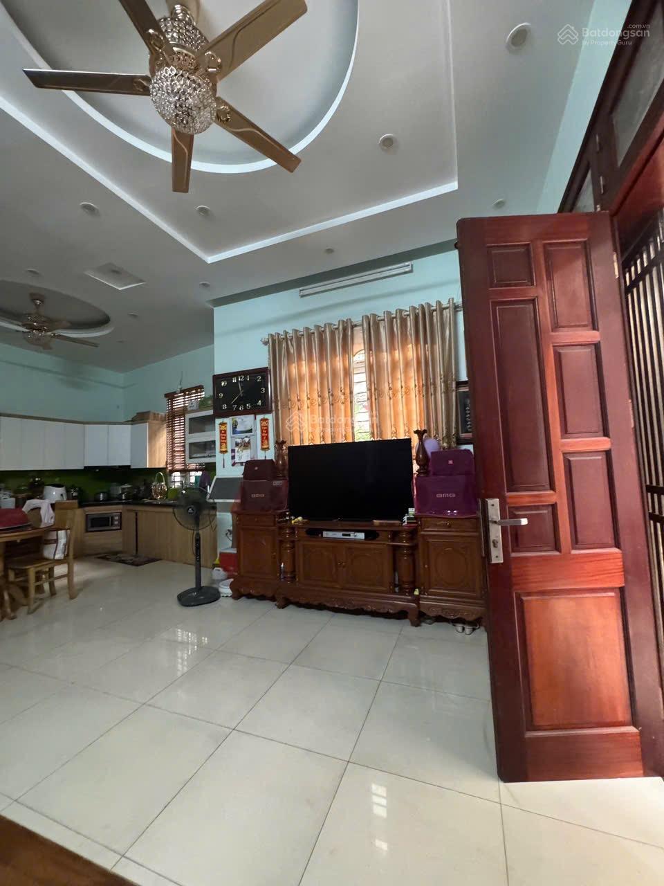 Nhà 5 tầng 32m2 Đa Sỹ, full nội thất,  ngõ nông, gần chợ, 5 tỷ! - Ảnh 1