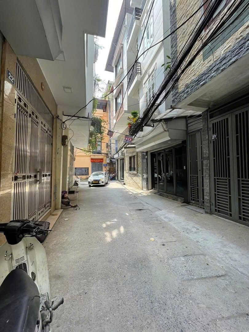 40m2, Thái Hà,Đống Đa,oto tải vào nhà,sầm uất kinh doanh,lô góc mặt tiền đẹp,nhỉnh 15 tỷ,chính chủ - Ảnh chính