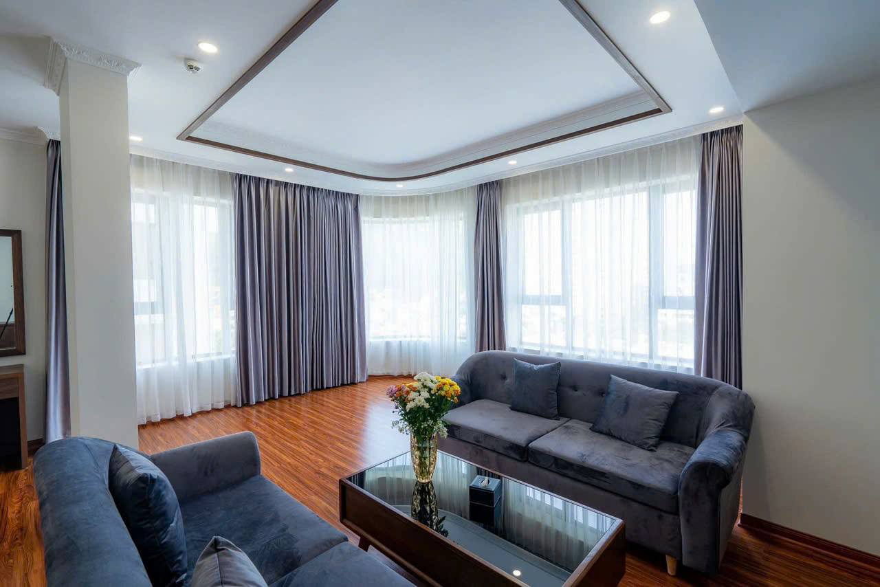 Bán khách sạn mặt phố Thuốc Bắc, 151m2, 7 tầng, mặt tiền 5m, 151 tỷ, dòng tiền 3.3 tỉ/năm - Ảnh 1