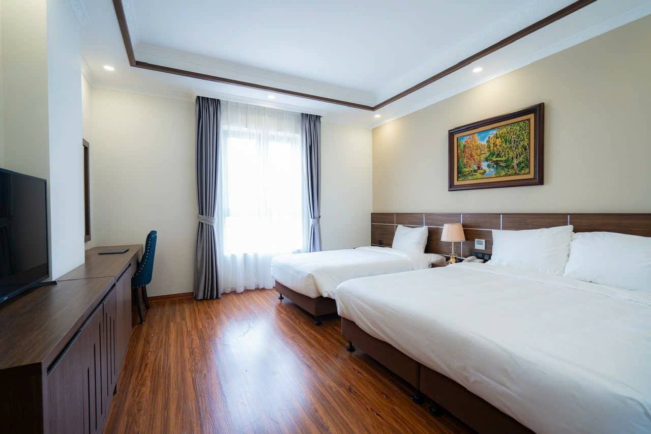 Bán khách sạn mặt phố Thuốc Bắc, 151m2, 7 tầng, mặt tiền 5m, 151 tỷ, dòng tiền 3.3 tỉ/năm - Ảnh 2