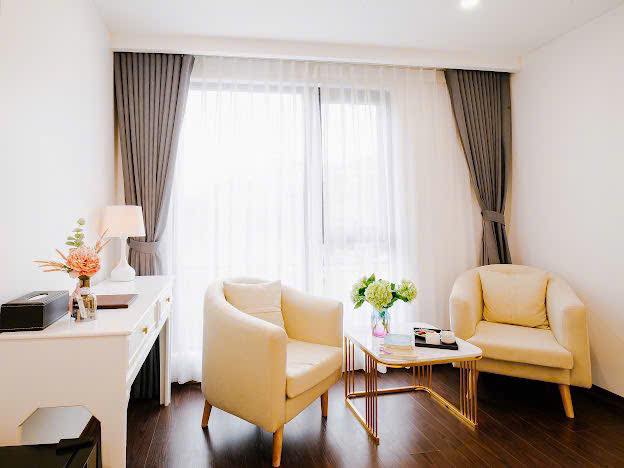 Bán khách sạn mặt phố Cầu Gỗ, 105m2, 9 tầng thang máy, mặt tiền 4.5m, 109 tỷ, kinh doanh đỉnh - Ảnh 1