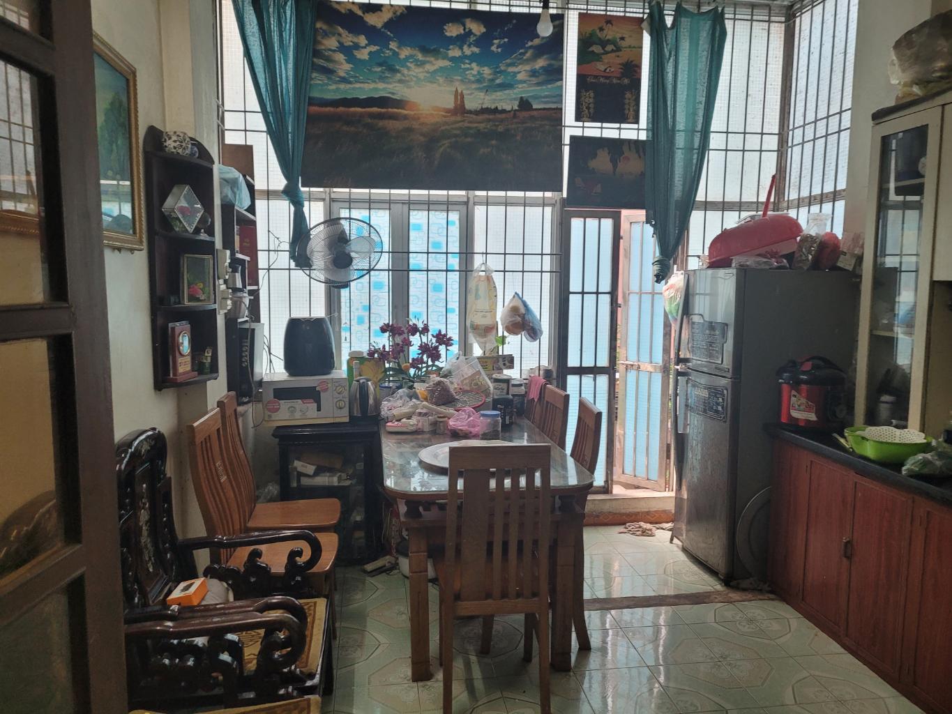 Mặt phố Nghi Tàm, Tây Hồ, mặt tiền khủng 7m, ô tô đỗ cửa ngày đêm, 42m x 3T, 15 tỷ. - Ảnh chính