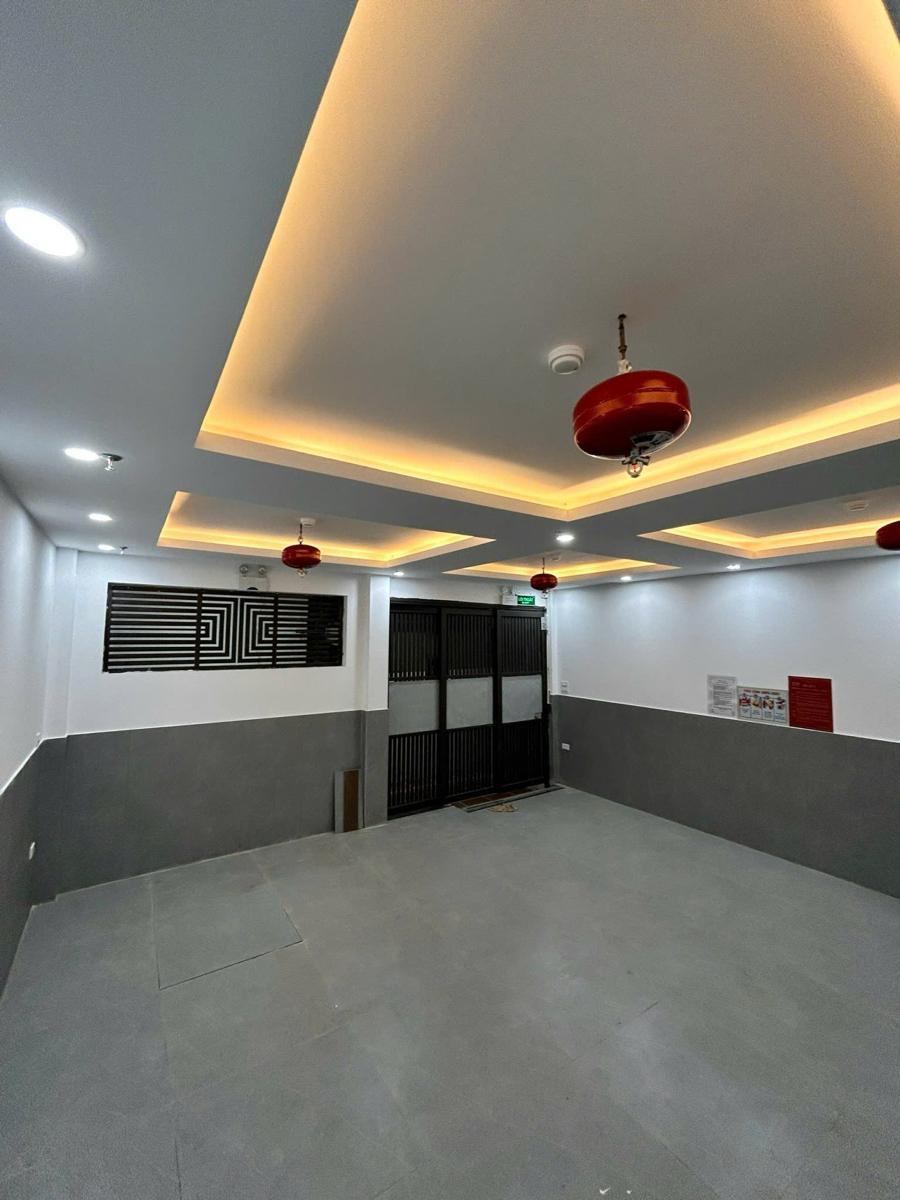 BÁN NHÀ NGUYỄN NGỌC VŨ, CẦU GIẤY, ÔTÔ TRÁNH, NGÕ THÔNG, 55M2, 7 TẦNG THANG MÁY, MẶT TIỀN 5M, 18.5 TỶ - Ảnh chính