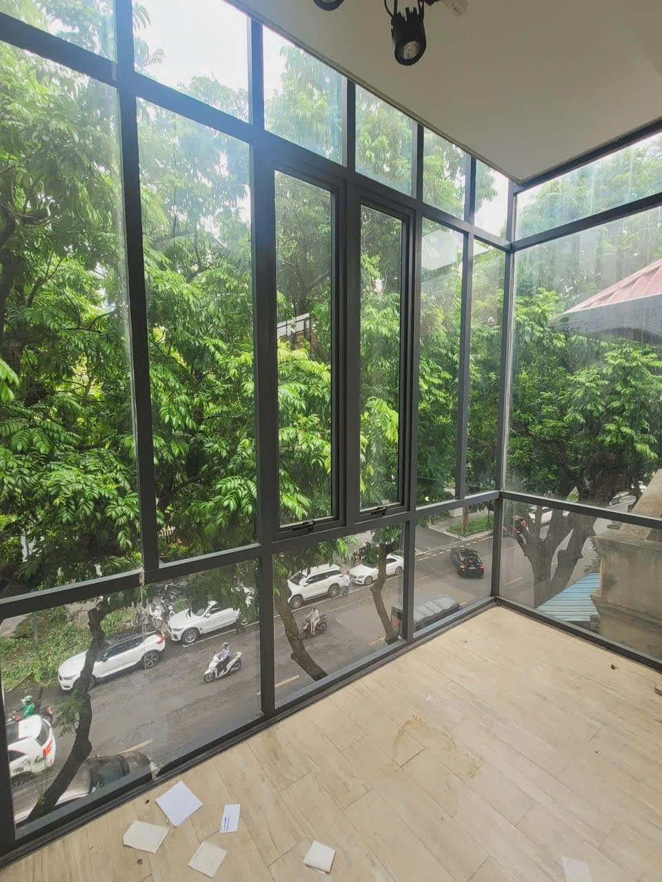 Mặt phố Trần Hưng Đạo, Hoàn Kiếm,lô góc 3 thoáng,mt 9m,vỉa hè bao la,86m2,6T,nhỉnh 86 tỷ - Ảnh 2