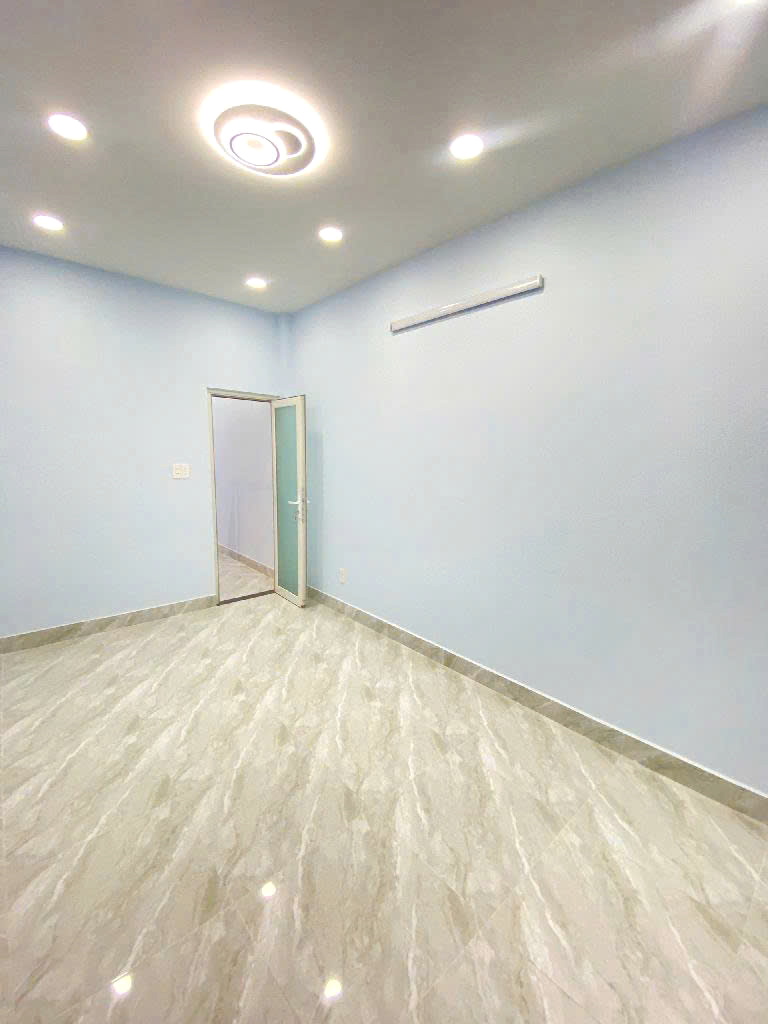 Nhà mới 2 tầng hẻm thông đường Nguyễn Chế Nghĩa P12Q8. Giá: 4.75 tỷ - Ảnh 3