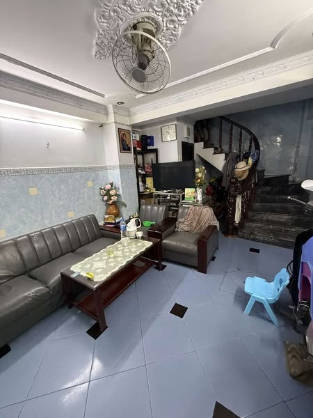 Nhà ĐườngNhà Đường Chấn Hưng Phường 6 Tân Bình. - Ảnh 2