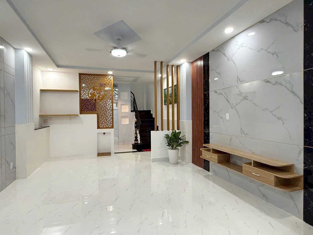 Nhà bán hẻm 231 Dương Bá Trạc P1Q8, giá 4.79 tỷ - Ảnh 1