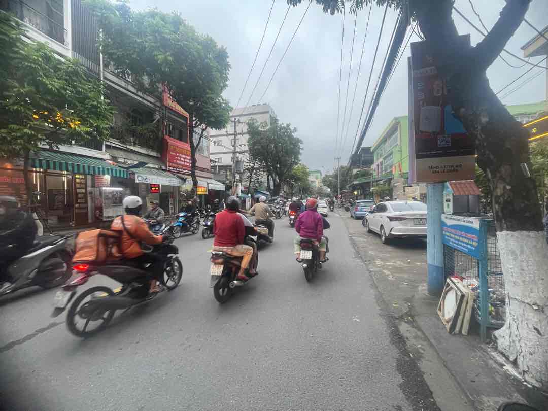 CĂN NÀ 3 TẦNG MẶT TIỀN HẢI PHÒNG ĐOẠN ĐÔNG ĐÚC DÂN CƯ NHẤT - Ảnh 1