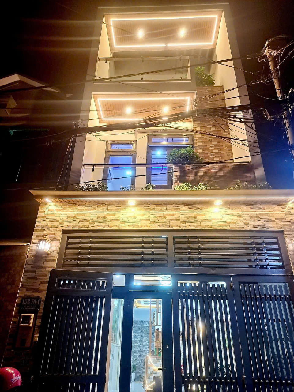 NHÀ MỚI 3 TẦNG (4x15) – ĐẸP KIÊN CỐ – GIÁ HƠN 5Đ HẺM 6M HUỲNH THỊ HAI, Q12 - Ảnh chính