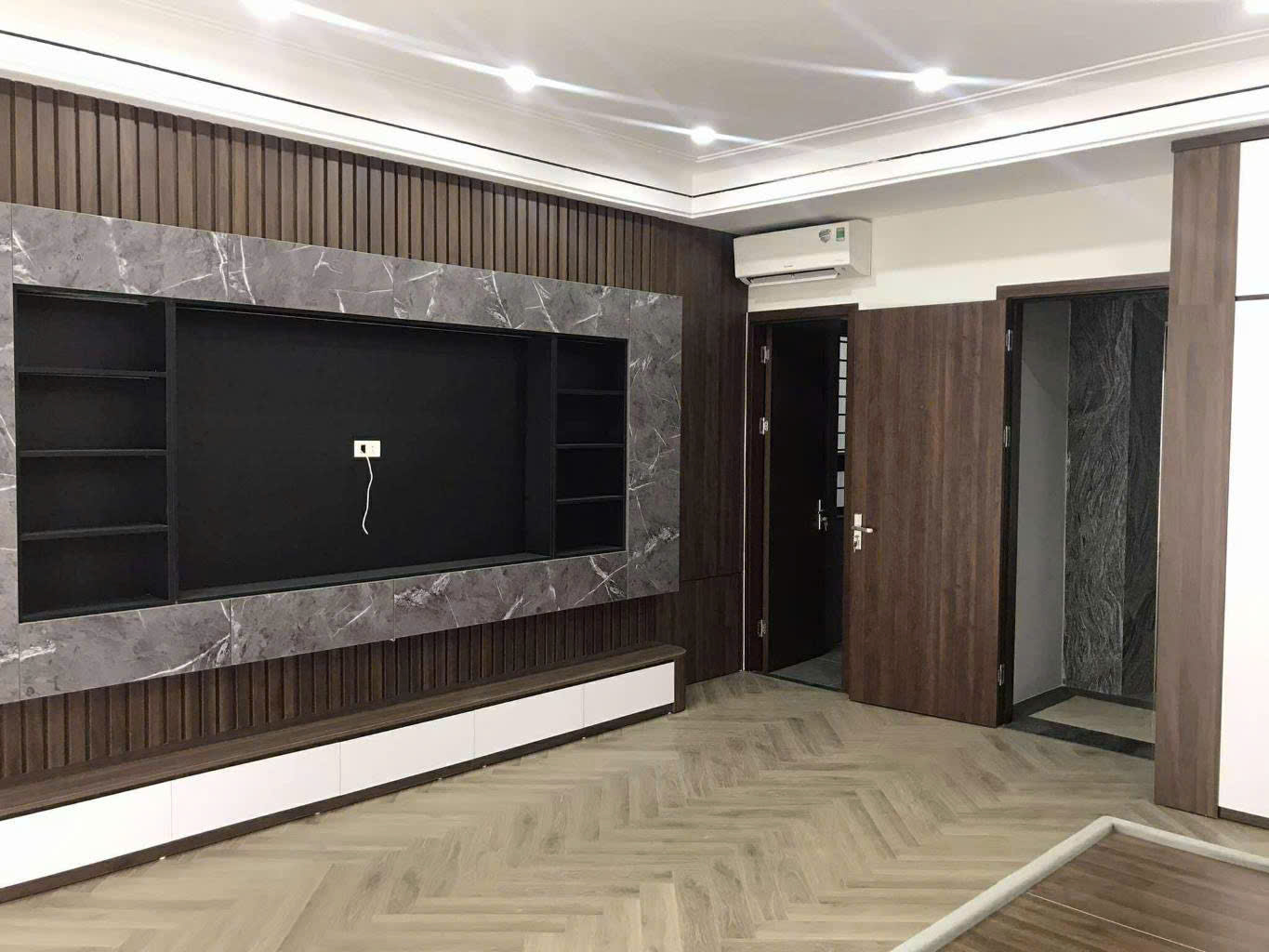 NHÀ MỚI ÁI MỘ 67M, 6T, MT5M, LÔ GÓC, GARA, THANG MÁY, FULL NỘI THẤT, TIỆN ÍCH NGẬP TRÀN. - Ảnh 4