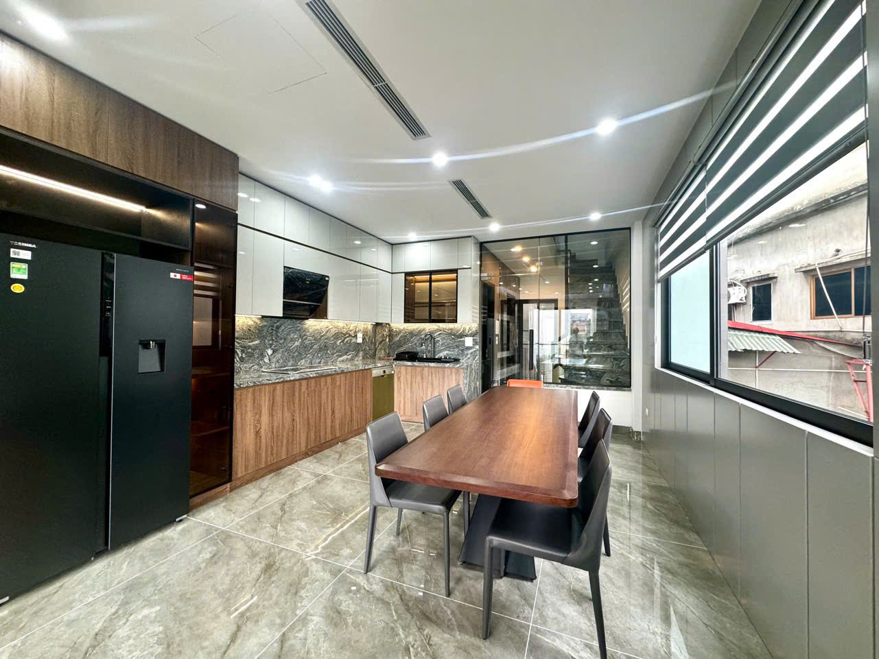 Siêu phẩm mặt hồTai Trâu,Ngọc Lâm,65M,MT 4.5M,KD đỉnh,ô tô tránh,lô góc. Gía 14 tỷ - Ảnh 2