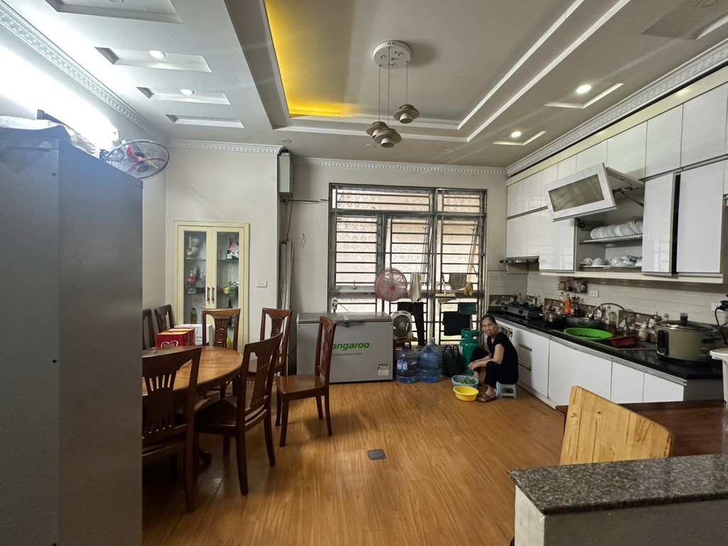 Bán nhà Đốc Ngữ, Ba Đình, 2 thoáng, oto tránh, 56m2, 5 tầng, Mt 5.3m, chỉ 23.2 tỷ - Ảnh 1