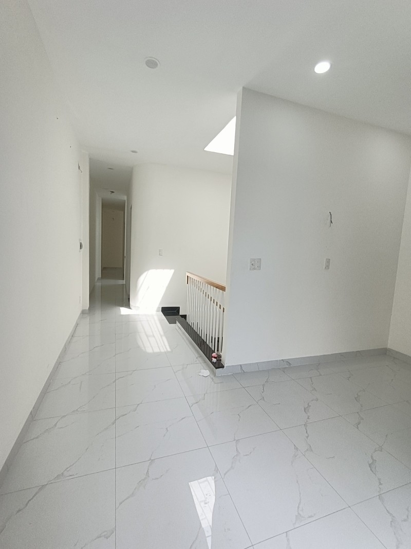 # Nhà Kiệt Ô tô sát Đỗ Thúc Tịnh, 80m2, 2 tầng mới đẹp, 3PN, 4.x tỷ - Ảnh 3